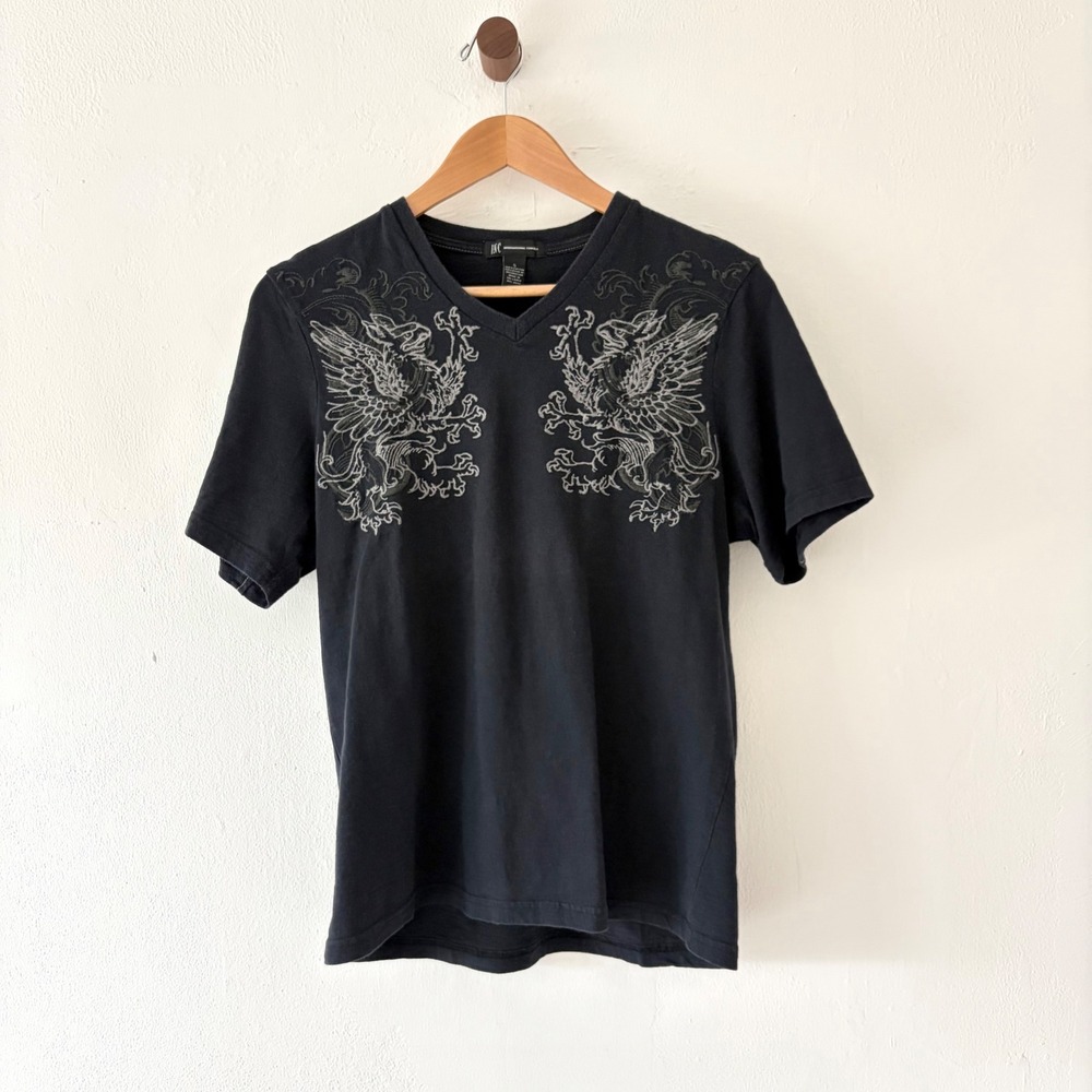 Y2K INC T-Shirt Mens S Black Griffin Embroidered V-Neck Short Sleeve Graphic Tee